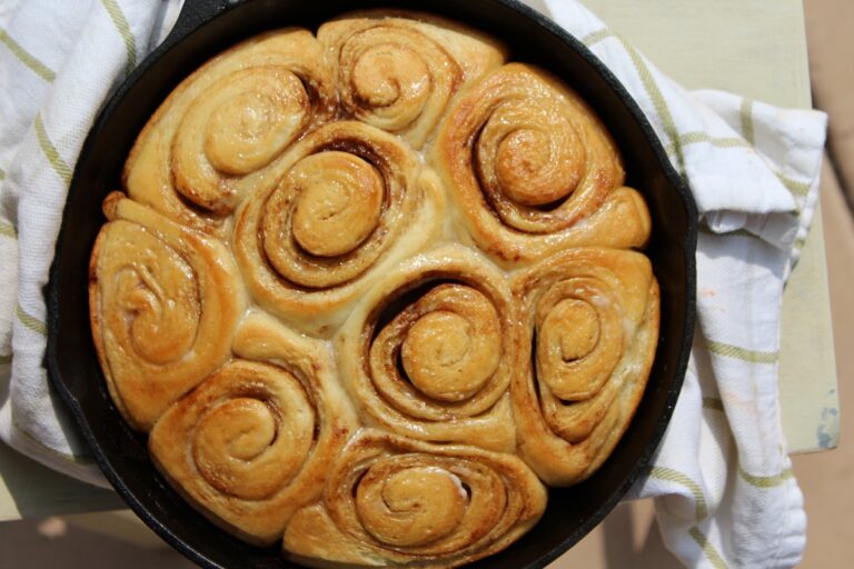 cinnamonrollsresize